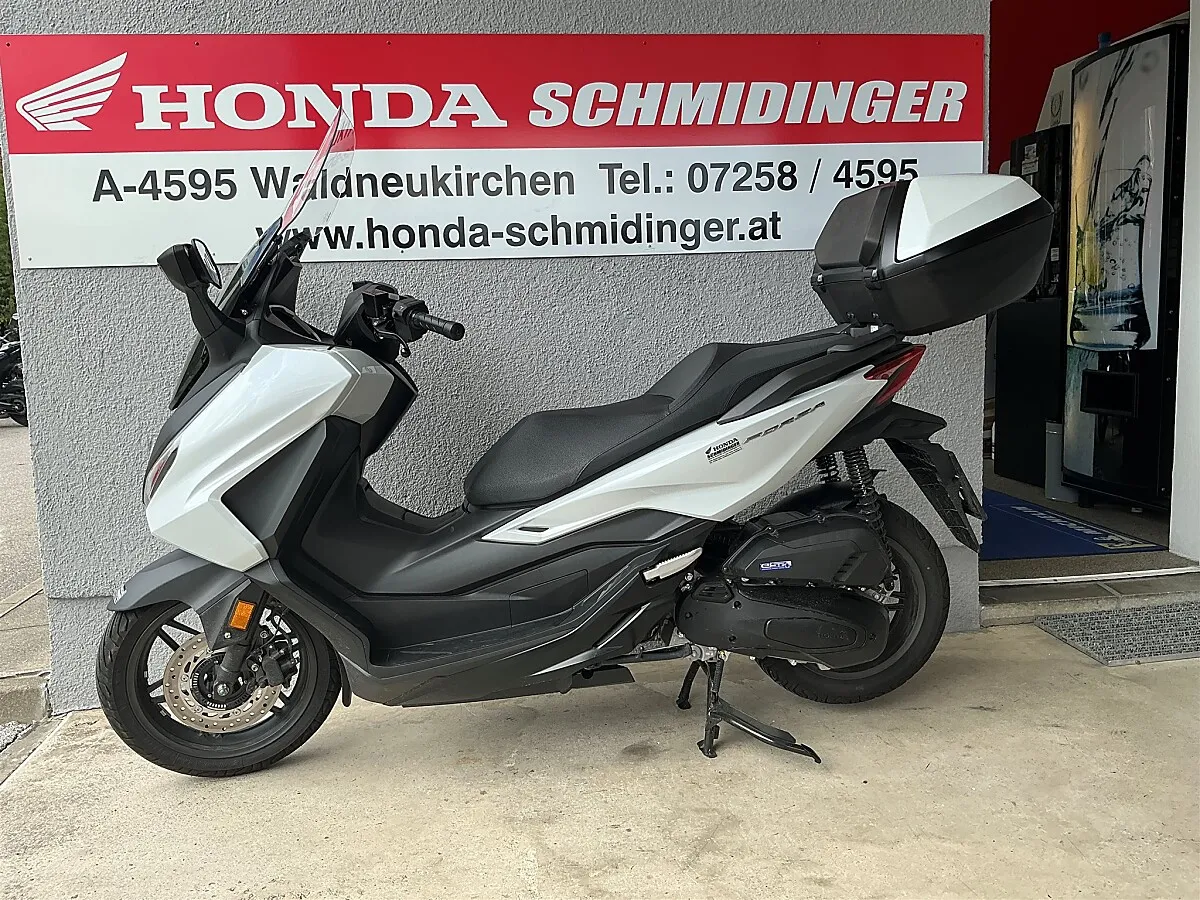 Honda Forza