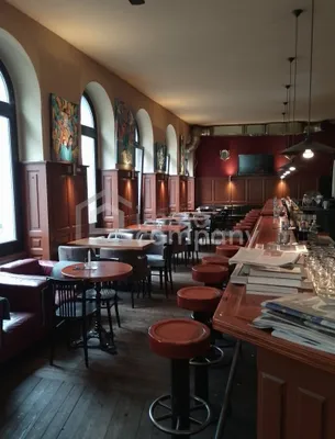 Gewerbeimmobilie kaufen in Wien – 200 m², € 295.000
