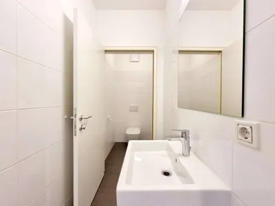 6-Zimmer-Gewerbeimmobilie mieten in Sankt Pölten – 263 m², € 2.995 – Bild 22 von 26