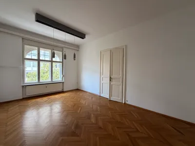 4-Zimmer-Wohnung mieten in Graz – 141 m², € 1.549 – Bild 1 von 11