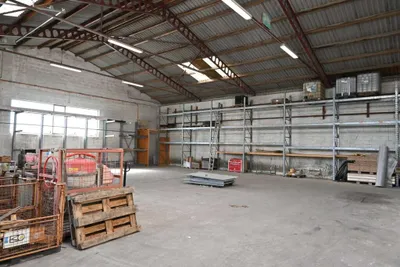 Gewerbeimmobilie mieten in Hollabrunn – 350 m², € 1.575 – Bild 6 von 9