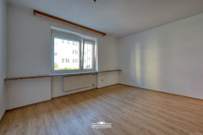 2-Zimmer-Wohnung kaufen in Vöcklabruck – 65 m², € 196.000 – Bild 7 von 17