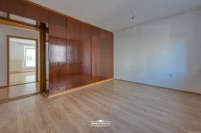 2-Zimmer-Wohnung kaufen in Vöcklabruck – 65 m², € 196.000 – Bild 8 von 17