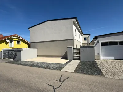 10-Zimmer-Gewerbeimmobilie kaufen in Korneuburg – 241 m², € 589.000 – Bild 2 von 41