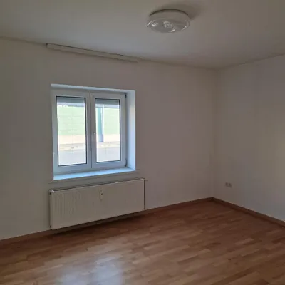 3-Zimmer-Wohnung mieten in Bruck-Mürzzuschlag – 77 m², € 608 – Bild 5 von 12