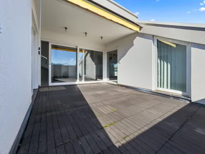 5-Zimmer-Wohnung kaufen in Vöcklabruck – 172 m², € 730.000 – Bild 3 von 25
