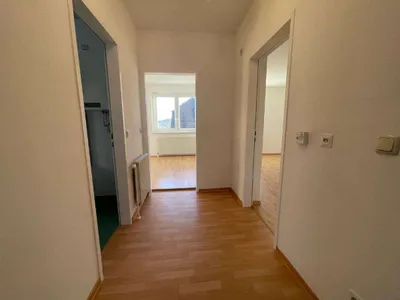 3-Zimmer-Wohnung kaufen in Wiener Neustadt Land – 73,32 m², € 136.000 – Bild 11 von 12