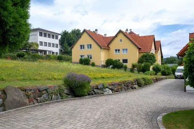 3-Zimmer-Wohnung kaufen in Wiener Neustadt Land – 73,32 m², € 136.000 – Bild 3 von 12