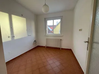 3-Zimmer-Wohnung kaufen in Wiener Neustadt Land – 73,32 m², € 136.000 – Bild 9 von 12