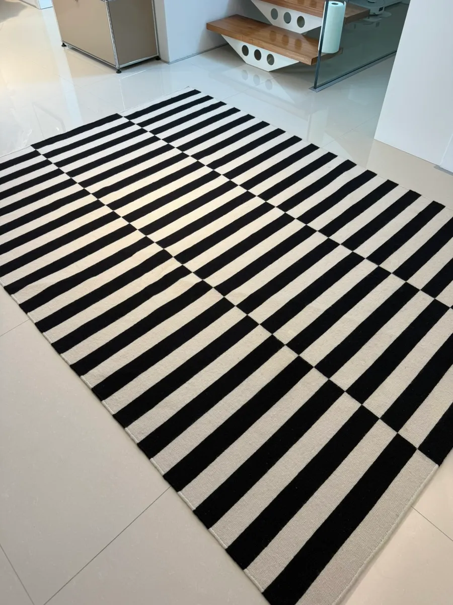 Ikea Stockholm Teppich, € 170,- (1150 Wien)