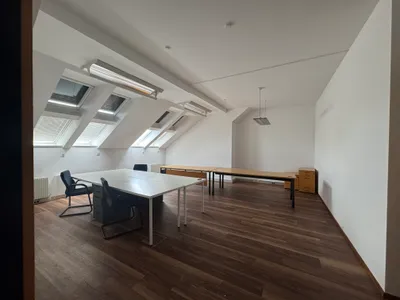 15-Zimmer-Gewerbeimmobilie mieten in Graz – 452 m², € 2.513 – Bild 4 von 9