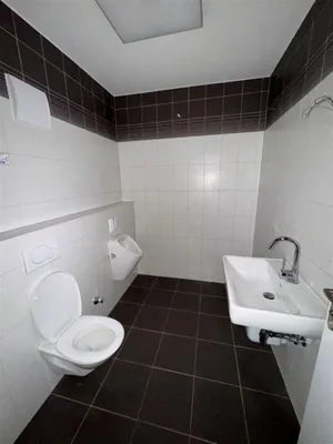 3-Zimmer-Gewerbeimmobilie mieten in Lienz – 94 m², € 1.210 – Bild 5 von 12