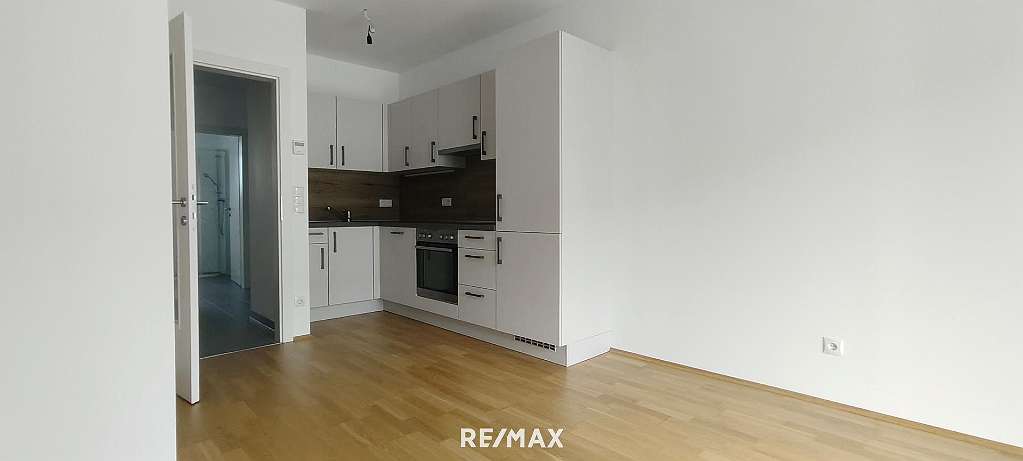 3-Raum-Wohnung sale mit Balkon zu vermieten!