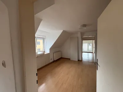 3-Zimmer-Wohnung mieten in Vöcklabruck – 48 m², € 400 – Bild 4 von 6