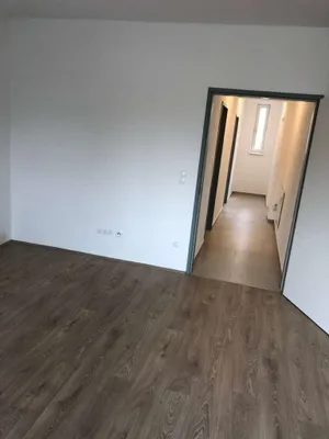 2-Zimmer-Wohnung mieten in Neunkirchen – 46 m², € 620 – Bild 10 von 10