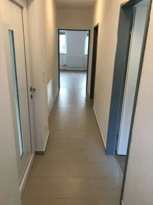 2-Zimmer-Wohnung mieten in Neunkirchen – 46 m², € 620 – Bild 3 von 10