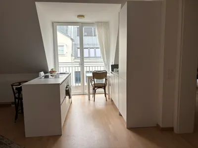 Schöne ruhige Wohnung im 1010 Wien ab 1. Oct. 26