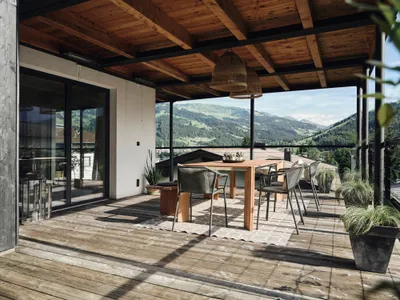 8-Zimmer-Haus kaufen in Kitzbühel – 264 m², € 3.950.000 – Bild 3 von 11