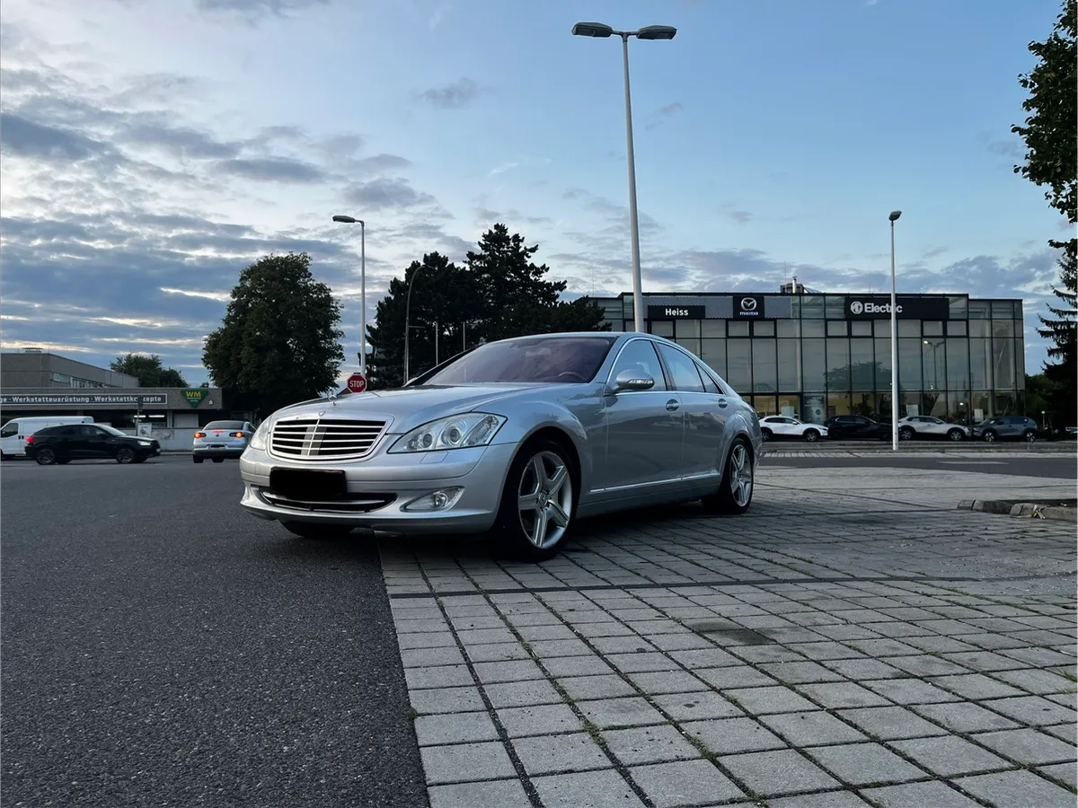 Mercedes-Benz S-Klasse