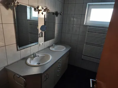3-Zimmer-Wohnung mieten in Gmunden – 80 m², € 950 – Bild 7 von 9