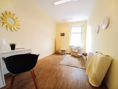 6-Zimmer-Gewerbeimmobilie mieten in Sankt Pölten Land – 176 m², € 2.886 – Bild 4 von 8