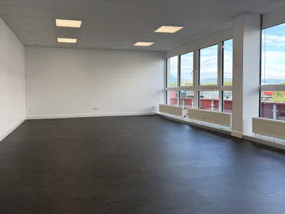2-Zimmer-Gewerbeimmobilie mieten in Villach – 75 m², € 1.031 – Bild 1 von 8