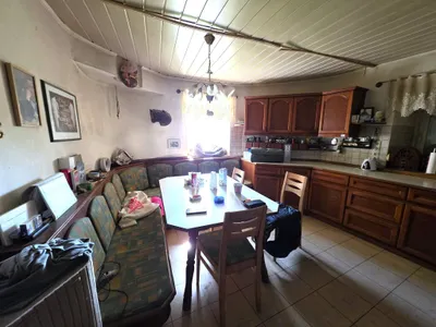 5-Zimmer-Haus kaufen in Sankt Veit an der Glan – 130 m², € 65.000 – Bild 6 von 11