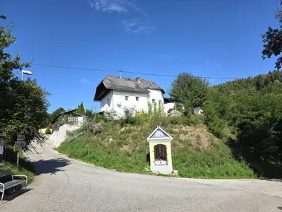 5-Zimmer-Haus kaufen in Sankt Veit an der Glan – 130 m², € 65.000