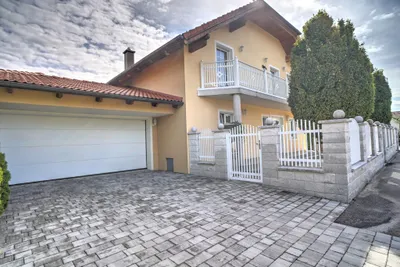 5-Zimmer-Haus kaufen in Mattersburg – 145 m², € 1.090.000 – Bild 2 von 52
