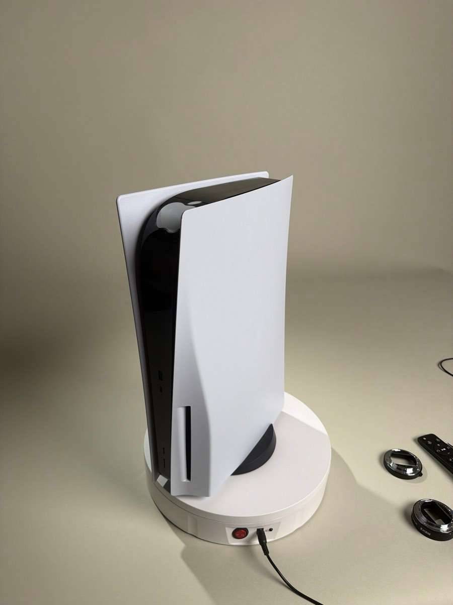 PS5 mit 2x Controller Scuff AIM Pro