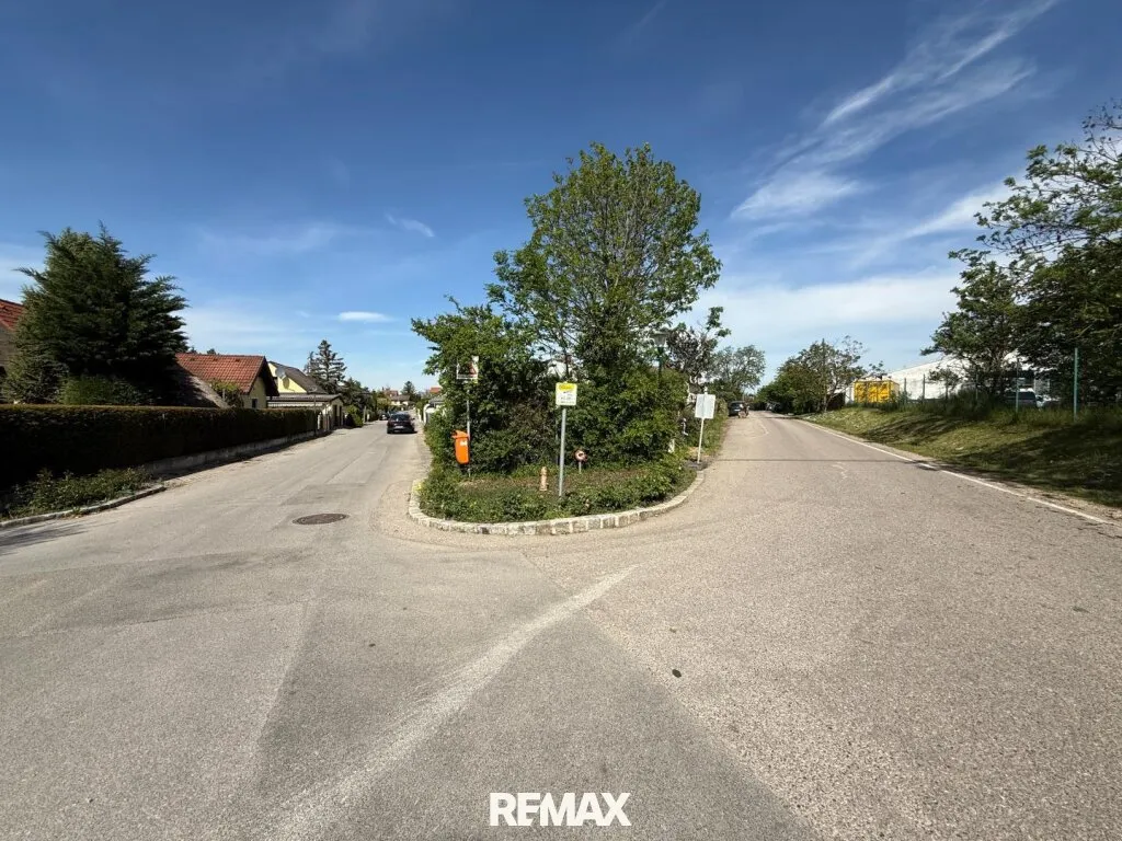 Baugrundstück in attraktiver Lage von Hagenbrunn - 652 m² mit Potenzial für zwei Wohneinheiten - Ansicht 3