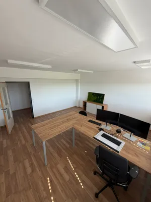 1-Zimmer-Gewerbeimmobilie mieten in Linz Land – 30 m², € 12 – Bild 3 von 3
