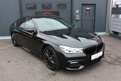 BMW 7er-Reihe 730d xDrive M-Paket Shadowline/ Individuell *La...