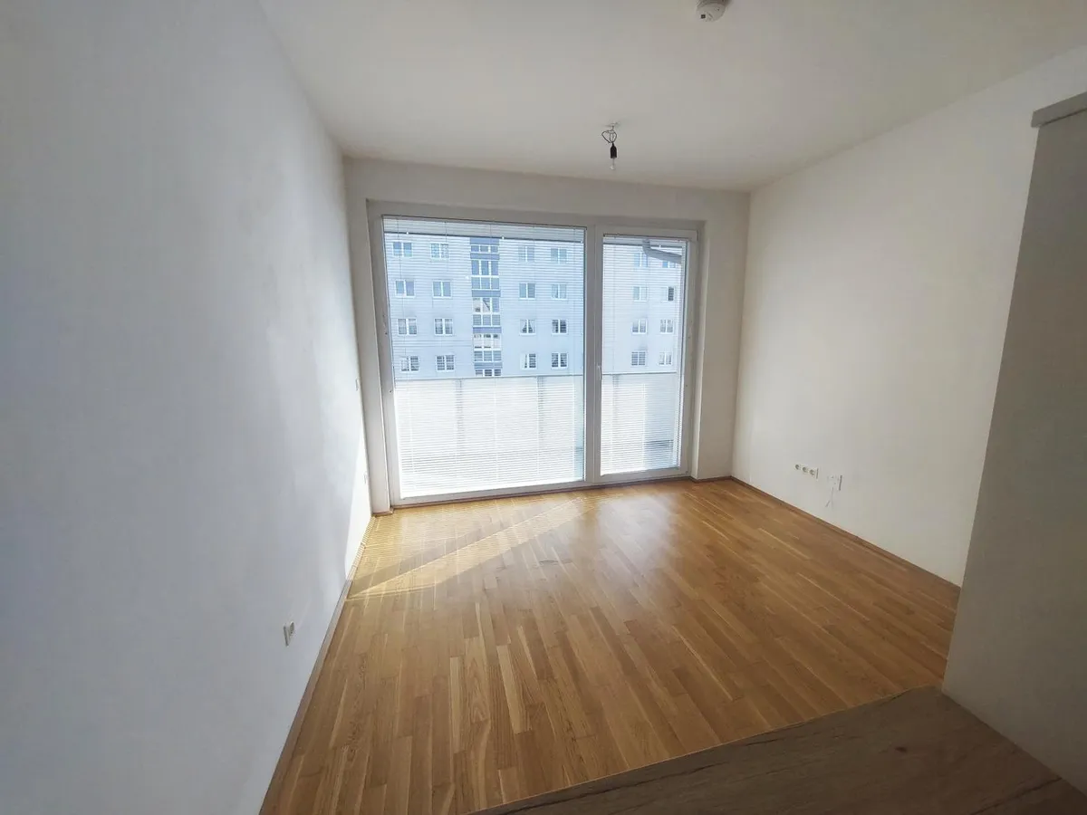 Moderne 2-Zimmer- Wohnung mit südseitiger Loggia - in ruhiger Seitengasse nächst Josefstraße! - Ansicht 3