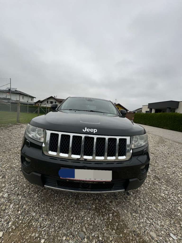 Jeep Grand Cherokee 3,0 Overland CRD SUV / Geländewagen