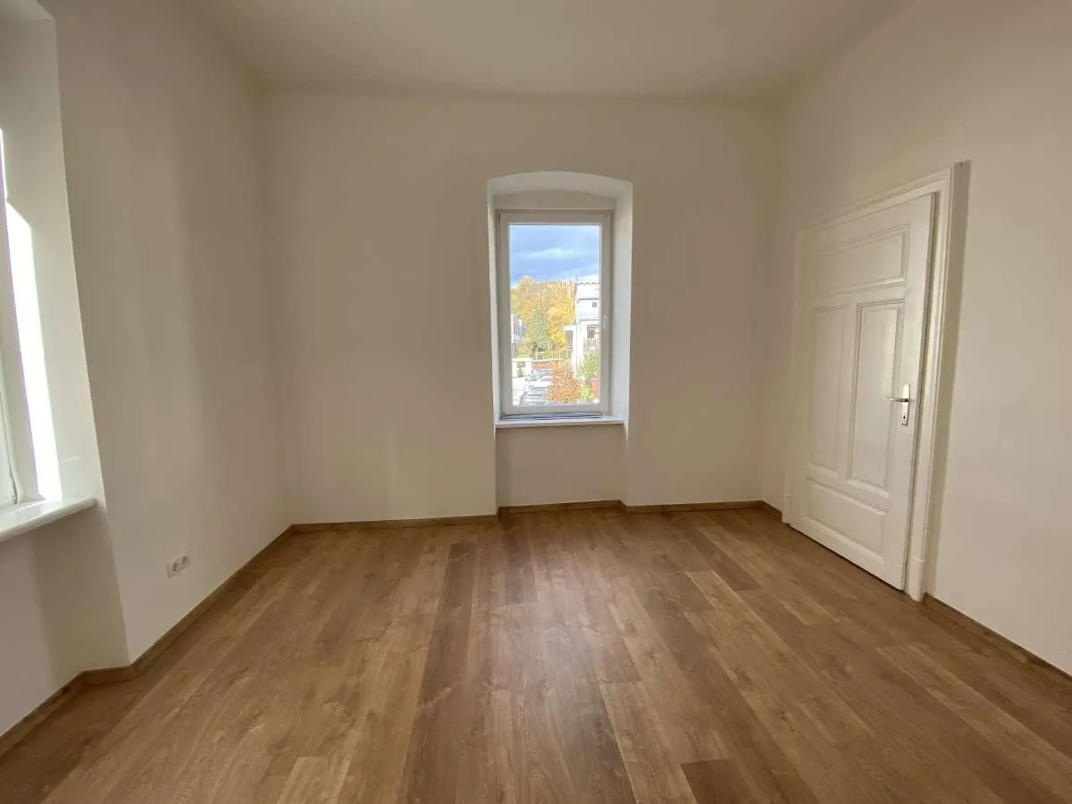 Helle 3 Zimmer Wohnung Mit Potential