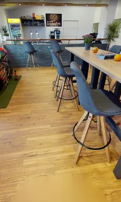 Gewerbeimmobilie mieten in Wiener Neustadt Land – 150 m², € 1.250 – Bild 1 von 10