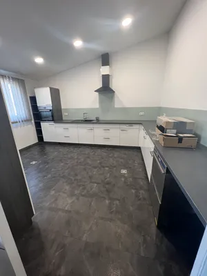 Gewerbeimmobilie mieten in Wiener Neustadt Land – 150 m², € 1.250 – Bild 8 von 10