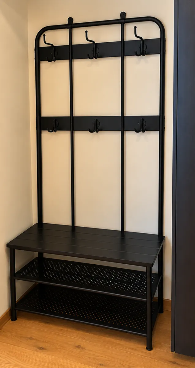 IKEA Garderobe mit Schuhablage und Sitzbank, schwarz, € 20,- (9900 Lienz)