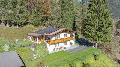 5-Zimmer-Immobilie kaufen in Kitzbühel – 150 m², € 1.390.000 – Bild 2 von 25