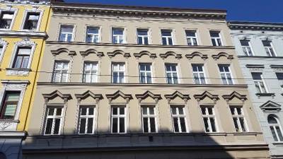 GENERALSANIERTE UNBEFRISTETE ALTBAUMIETE BEI THALIASTRASSE UND BRUNNEN MARKT NÄHE !