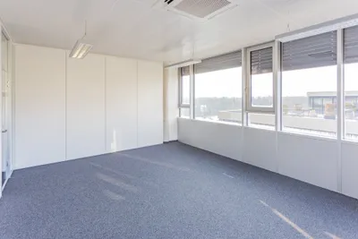 6-Zimmer-Gewerbeimmobilie mieten in Salzburg Stadt – 205 m², € 3.610 – Bild 9 von 11
