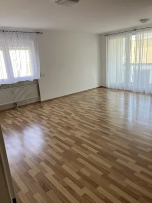2-Zimmer-Wohnung mieten in Bregenz – 65 m², € 1.050 – Bild 1 von 11