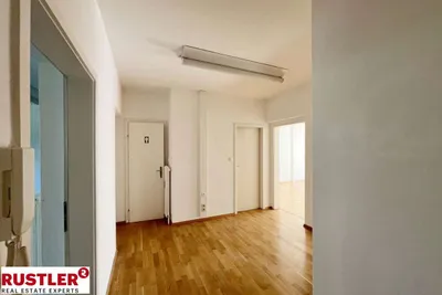 7-Zimmer-Gewerbeimmobilie mieten in Graz – 172 m², € 2.029 – Bild 9 von 14