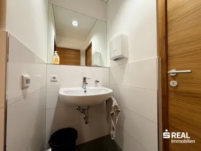 Gewerbeimmobilie kaufen in Bludenz – 120 m² – Bild 8 von 23