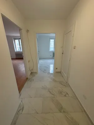 PRIVAT: Helle 66 m² 2-Zi-Wohnung direkt am Hauptbahnhof - mit begrüntem Innenhof – Bild 2