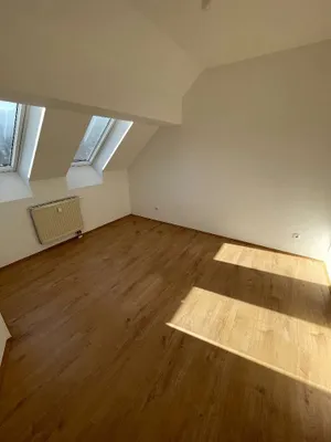 2-Zimmer-Wohnung mieten in Bruck-Mürzzuschlag – 45 m², € 498 – Bild 4 von 6