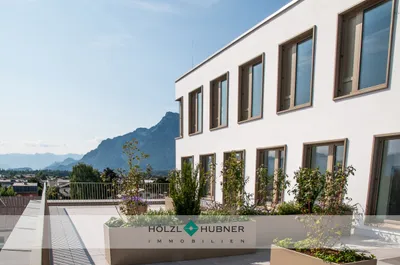 Gewerbeimmobilie mieten in Salzburg-Umgebung – 145 m², € 3.371 – Bild 1 von 8