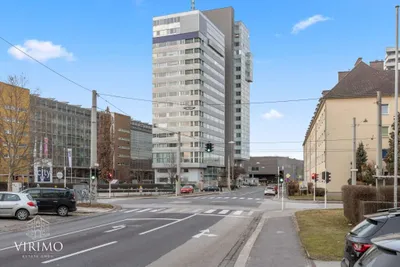 7-Zimmer-Gewerbeimmobilie mieten in Linz – 290 m², € 3.164 – Bild 10 von 11