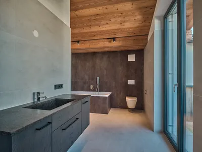 5-Zimmer-Haus kaufen in Kitzbühel – 244 m², € 2.670.000 – Bild 5 von 5